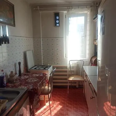 Apartament 2 Cluj-napoca, Untold