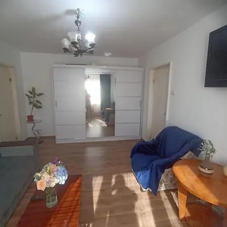 2 Cluj-napoca, Untold Apartament *